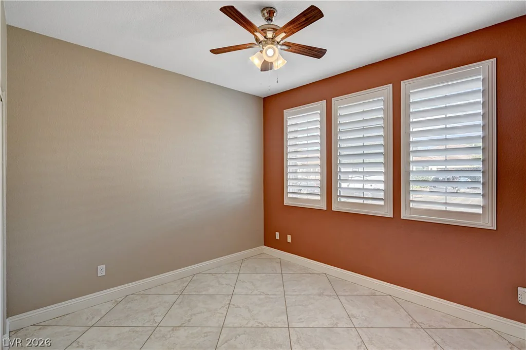 3329 Pageland, Las Vegas, NV 89135