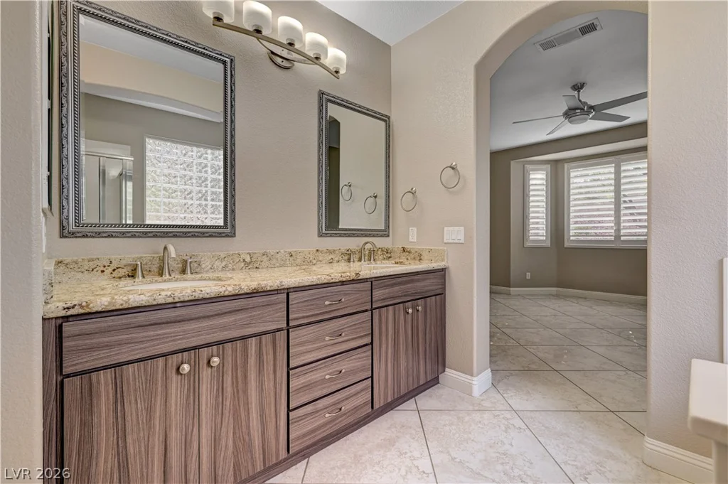3329 Pageland, Las Vegas, NV 89135