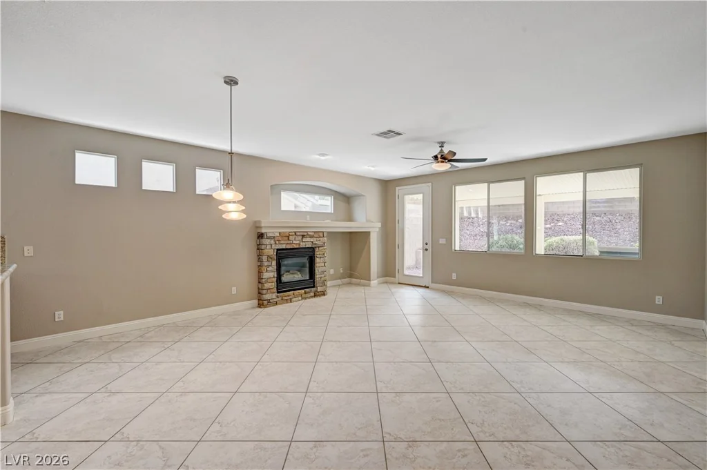 3329 Pageland, Las Vegas, NV 89135