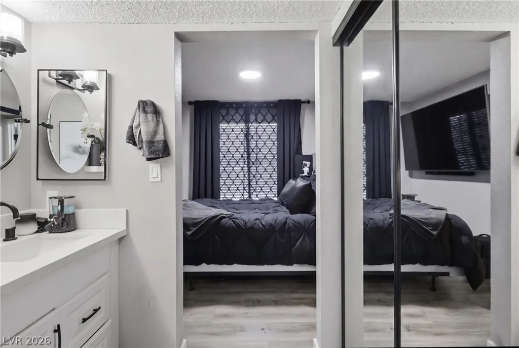 4321 Gannet, Las Vegas, NV 89103