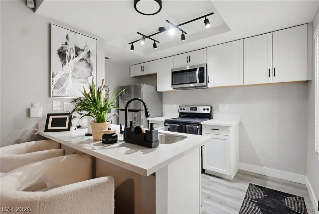 4321 Gannet, Las Vegas, NV 89103