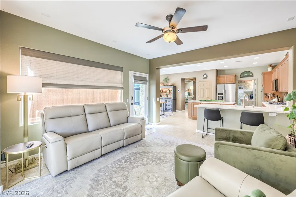 8908 Martin Downs, Las Vegas, NV 89131