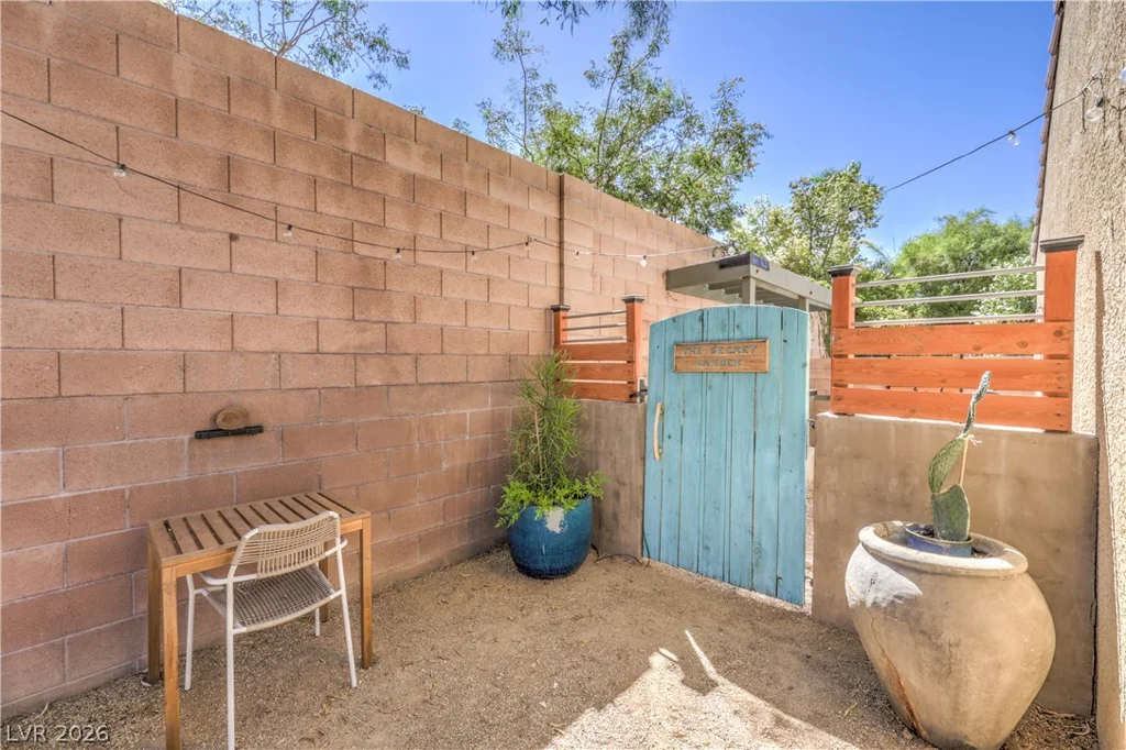 8908 Martin Downs, Las Vegas, NV 89131