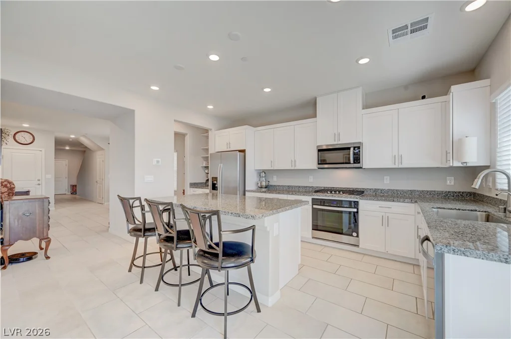 409 Winter Dove, Henderson, NV 89011