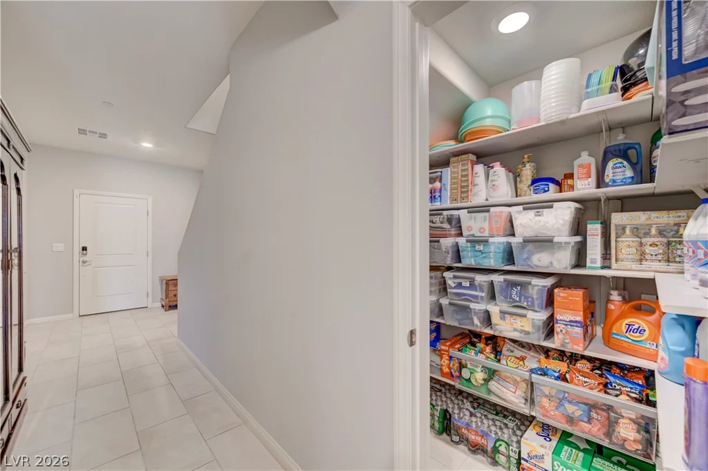 409 Winter Dove, Henderson, NV 89011
