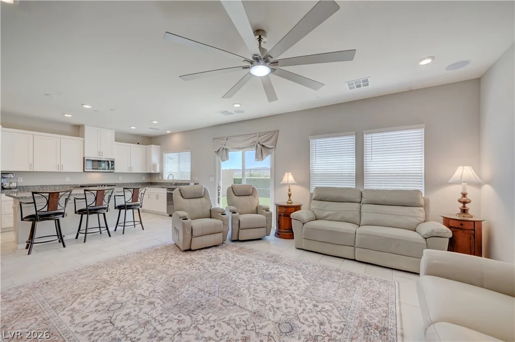 409 Winter Dove, Henderson, NV 89011