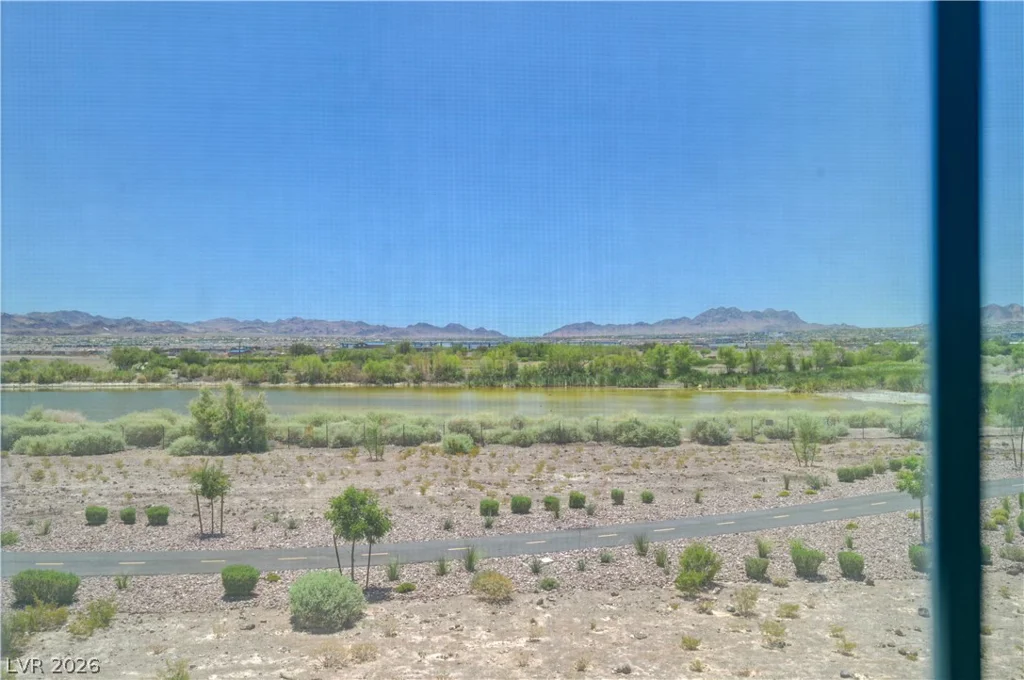 409 Winter Dove, Henderson, NV 89011