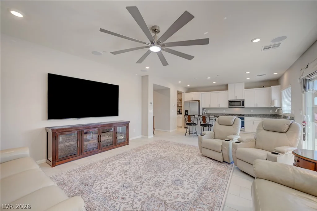 409 Winter Dove, Henderson, NV 89011