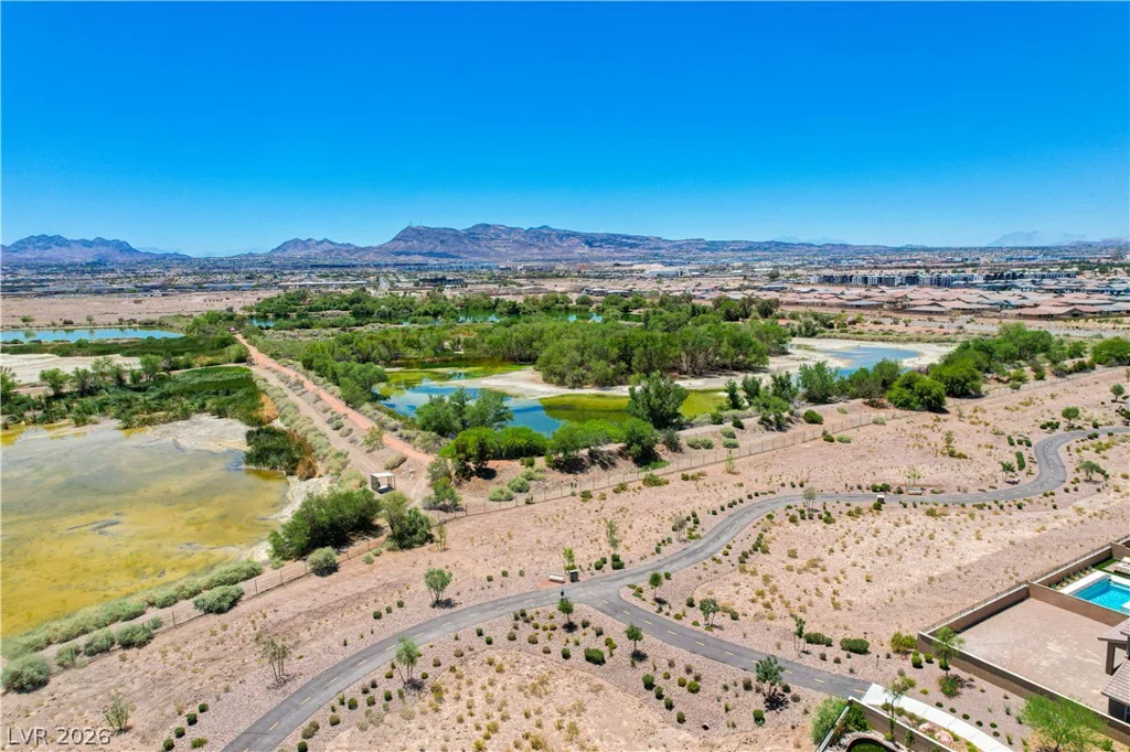 409 Winter Dove, Henderson, NV 89011