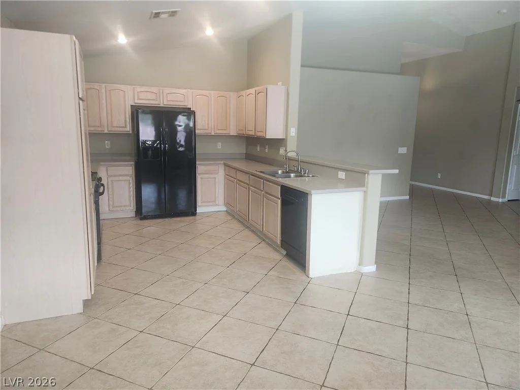 5599 River Highlands, Las Vegas, NV 89122