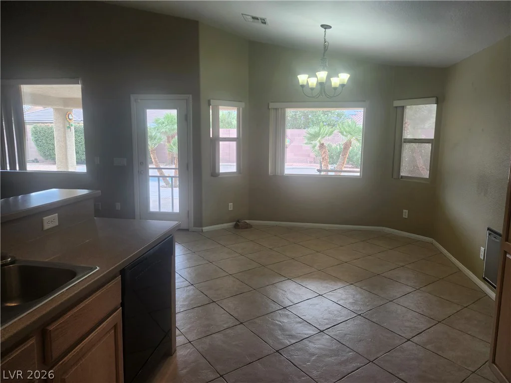 5599 River Highlands, Las Vegas, NV 89122