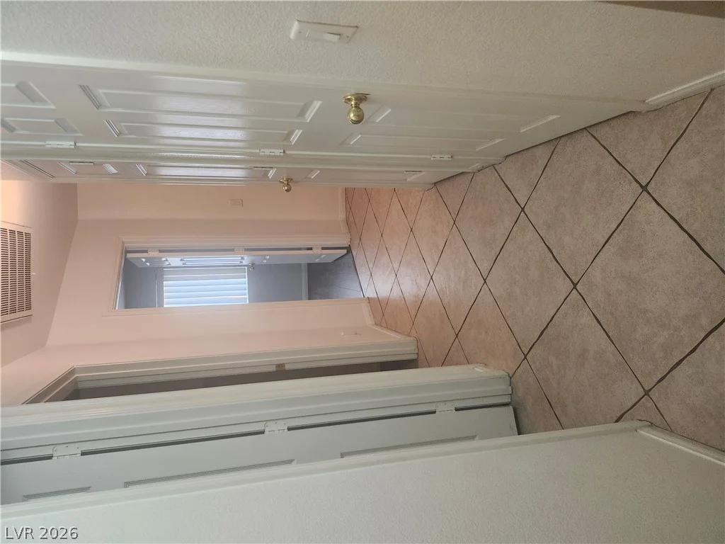 5599 River Highlands, Las Vegas, NV 89122