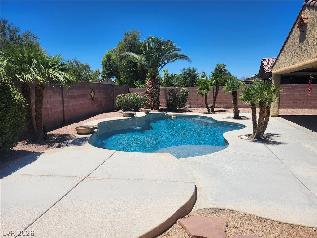 5599 River Highlands, Las Vegas, NV 89122