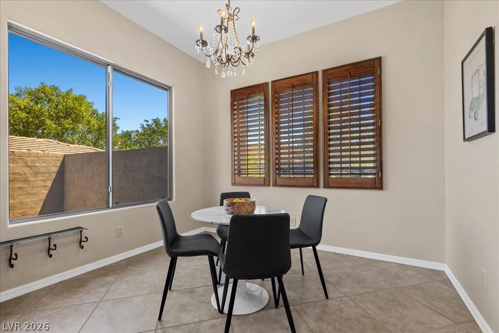 27 Moraine, Henderson, NV 89052