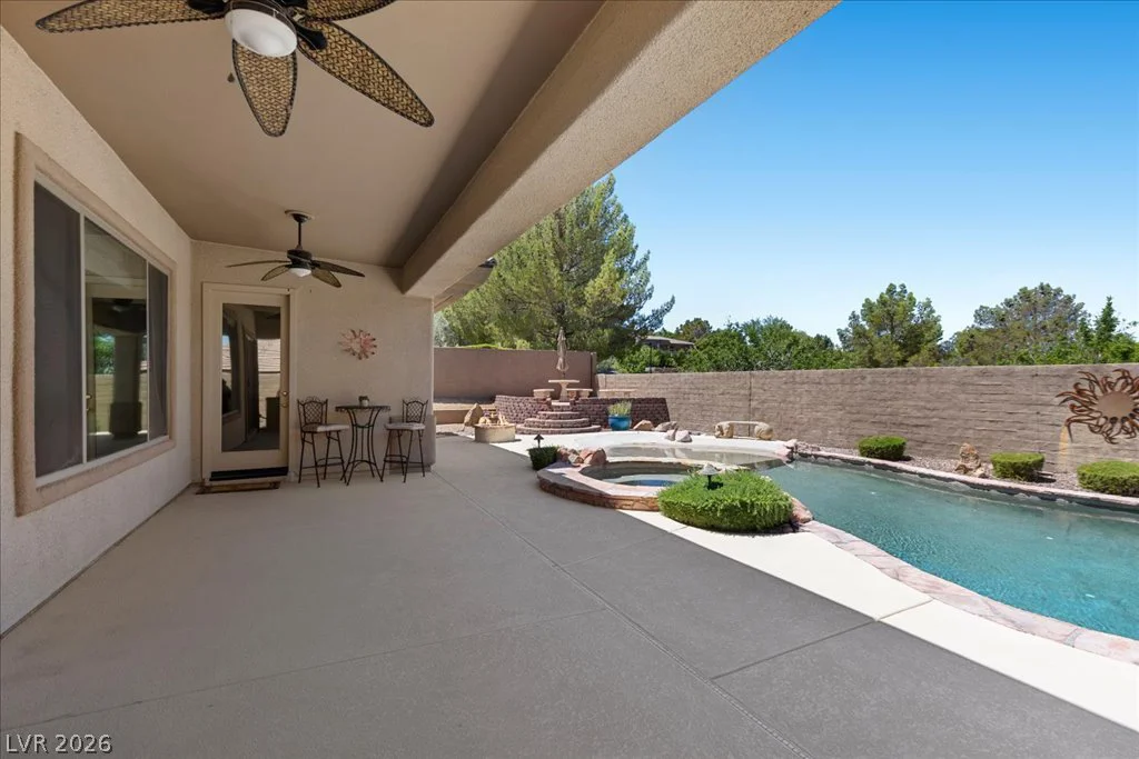 27 Moraine, Henderson, NV 89052
