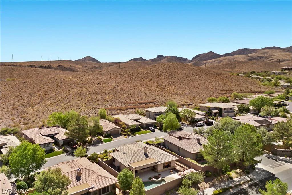 27 Moraine, Henderson, NV 89052