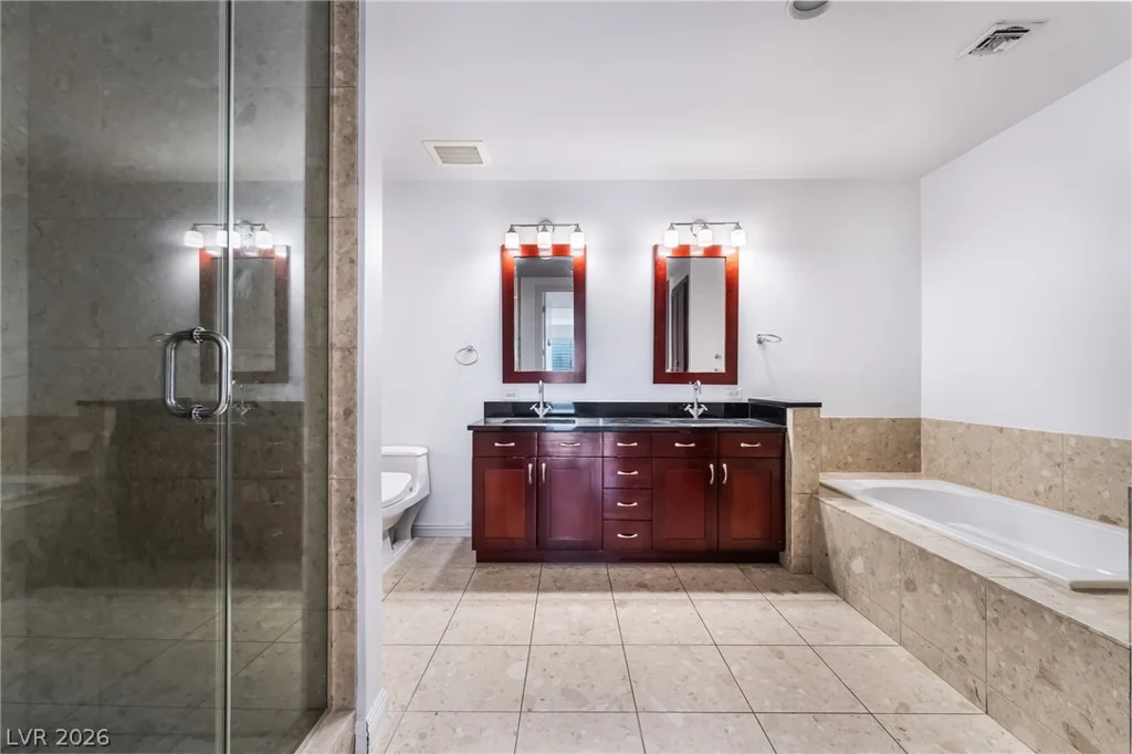 4575 Dean Martin, Las Vegas, NV 89103