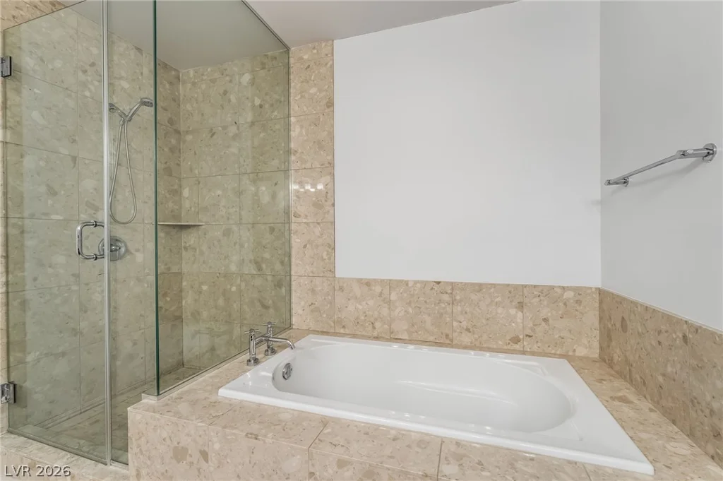 4575 Dean Martin, Las Vegas, NV 89103