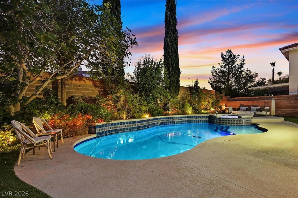 3739 Broadmead, Las Vegas, NV 89147
