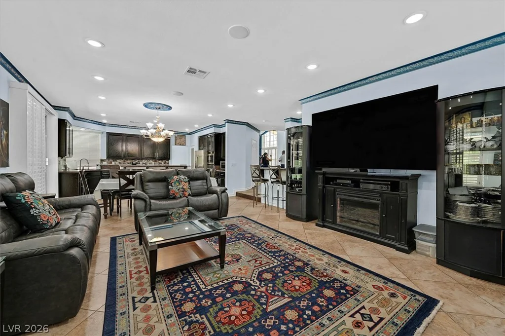 3739 Broadmead, Las Vegas, NV 89147
