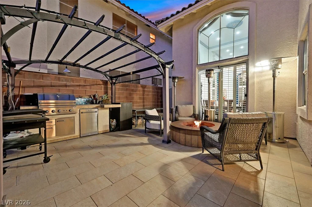 3739 Broadmead, Las Vegas, NV 89147