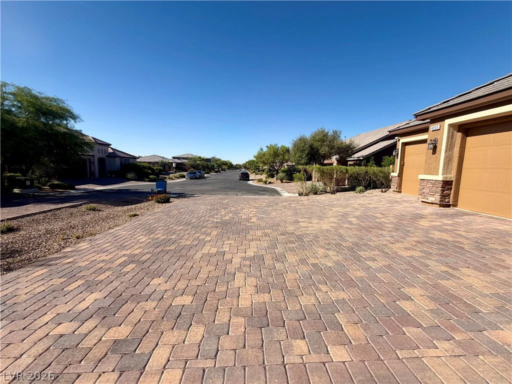 4895 Al Carrison, Las Vegas, NV 89149