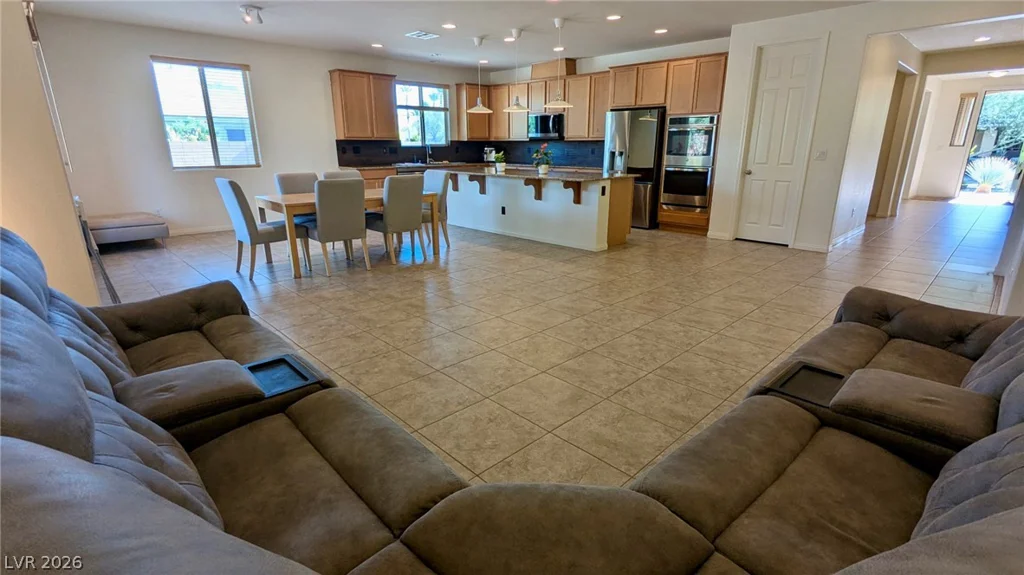 4895 Al Carrison, Las Vegas, NV 89149