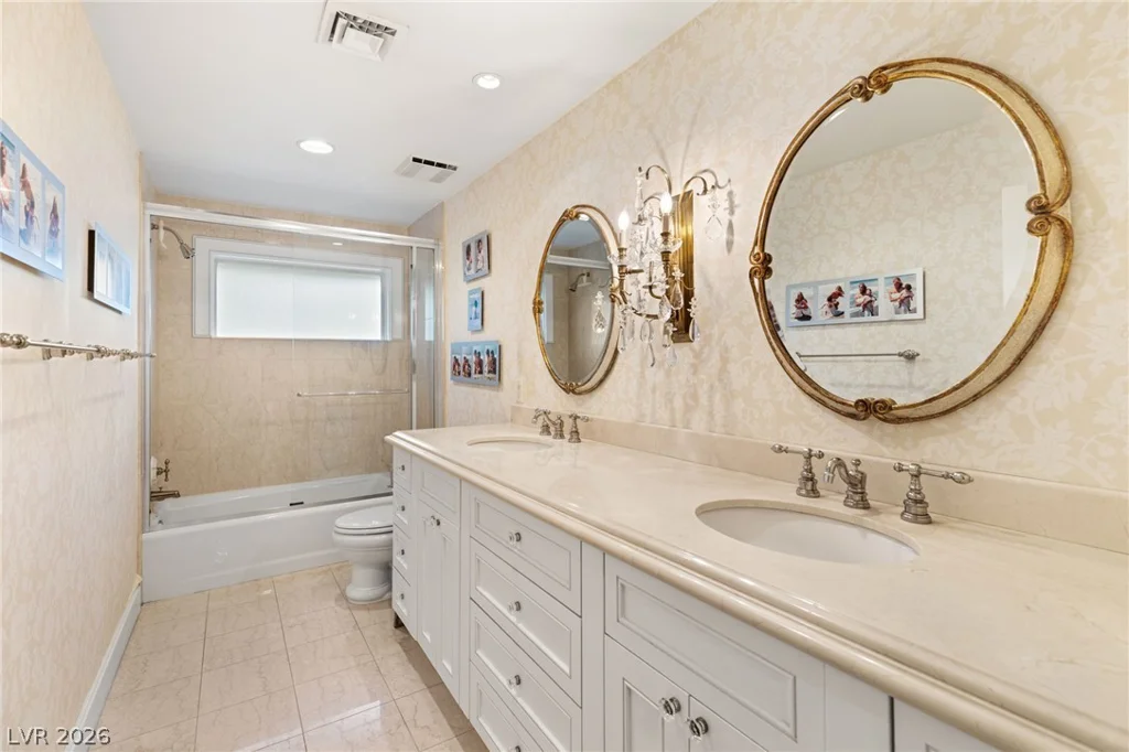 3001 Astoria Pines, Las Vegas, NV 89107
