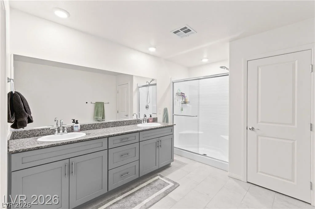 1880 Vass Springs, North Las Vegas, NV 89084