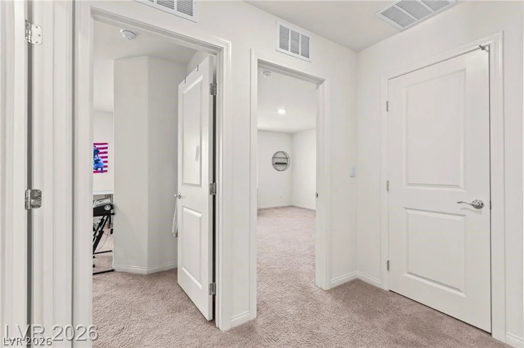 1880 Vass Springs, North Las Vegas, NV 89084