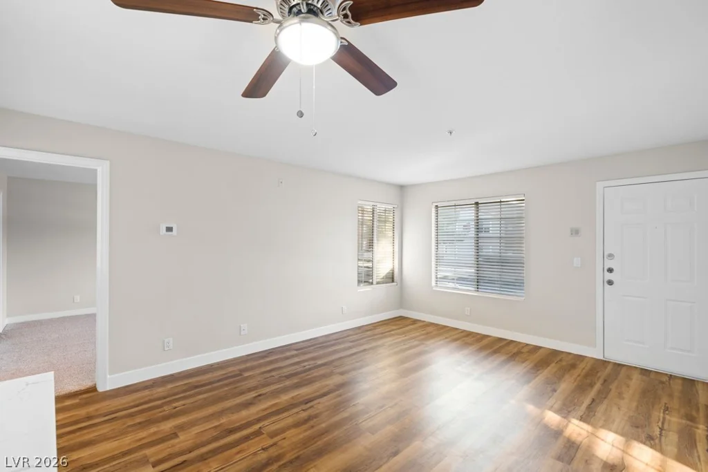 2130 Sealion, Las Vegas, NV 89128