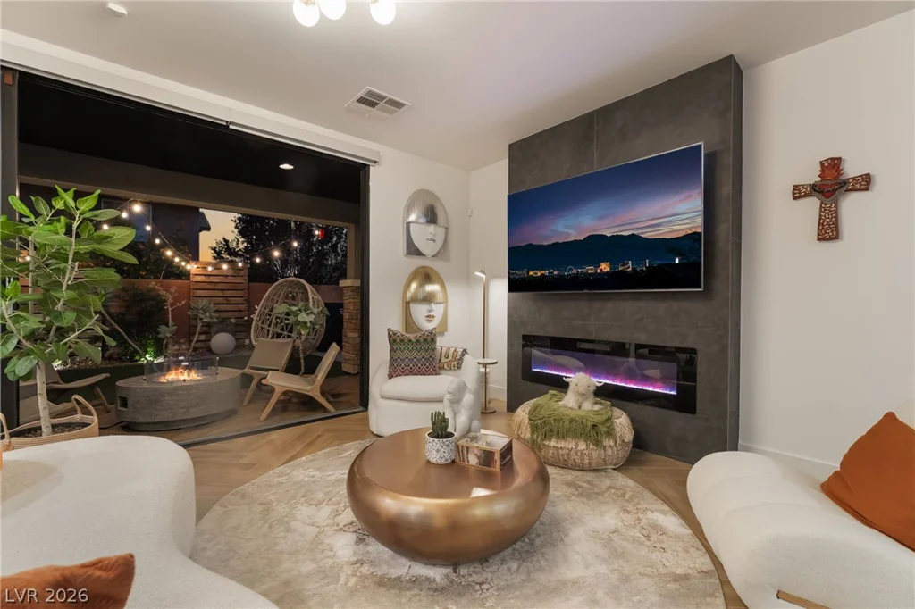 10619 Acacia Park, Las Vegas, NV 89135