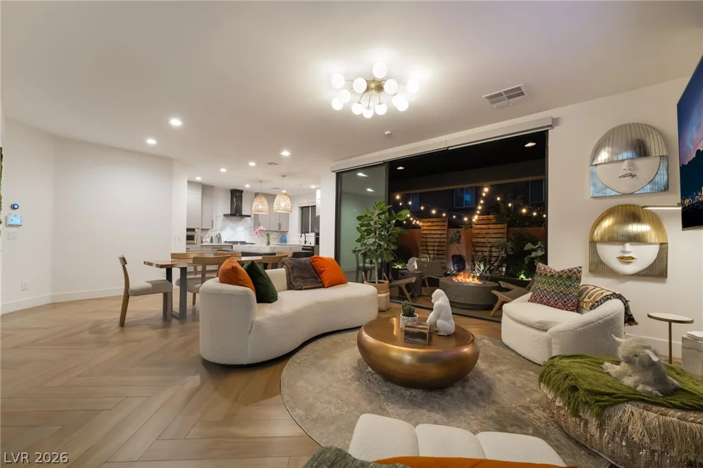 10619 Acacia Park, Las Vegas, NV 89135