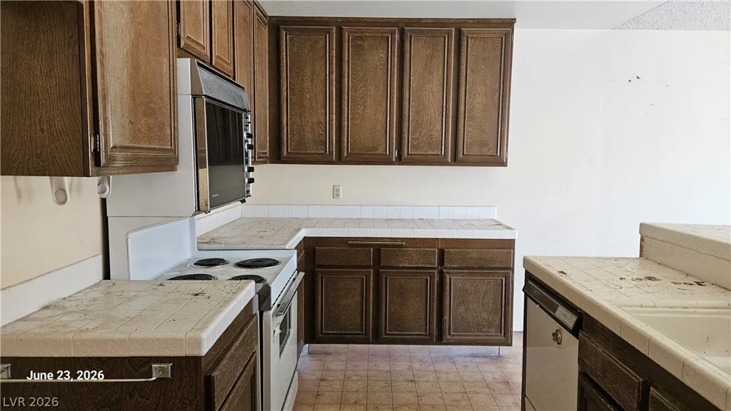 3333 China, Las Vegas, NV 89121