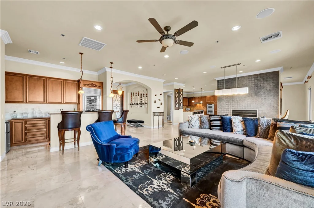15 Via Mantova, Henderson, NV 89011