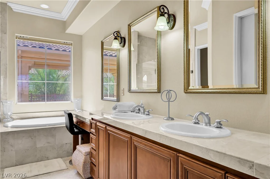 15 Via Mantova, Henderson, NV 89011