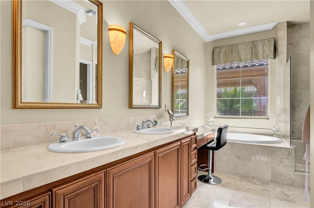 15 Via Mantova, Henderson, NV 89011