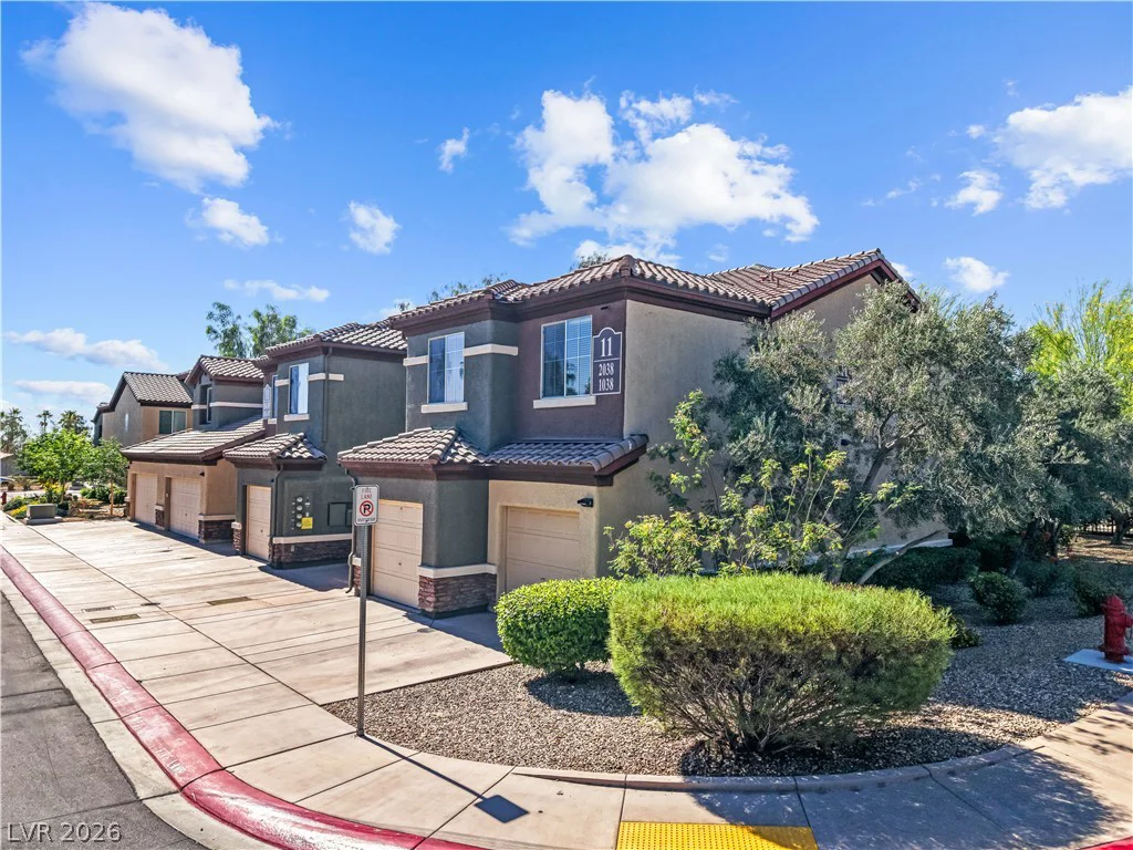 8324 Charleston, Las Vegas, NV 89117