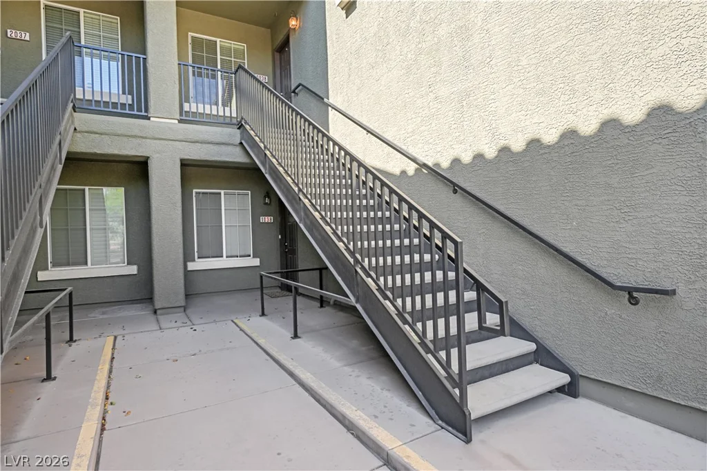 8324 Charleston, Las Vegas, NV 89117
