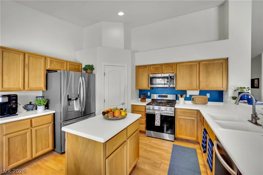 3940 Genoa, Las Vegas, NV 89141