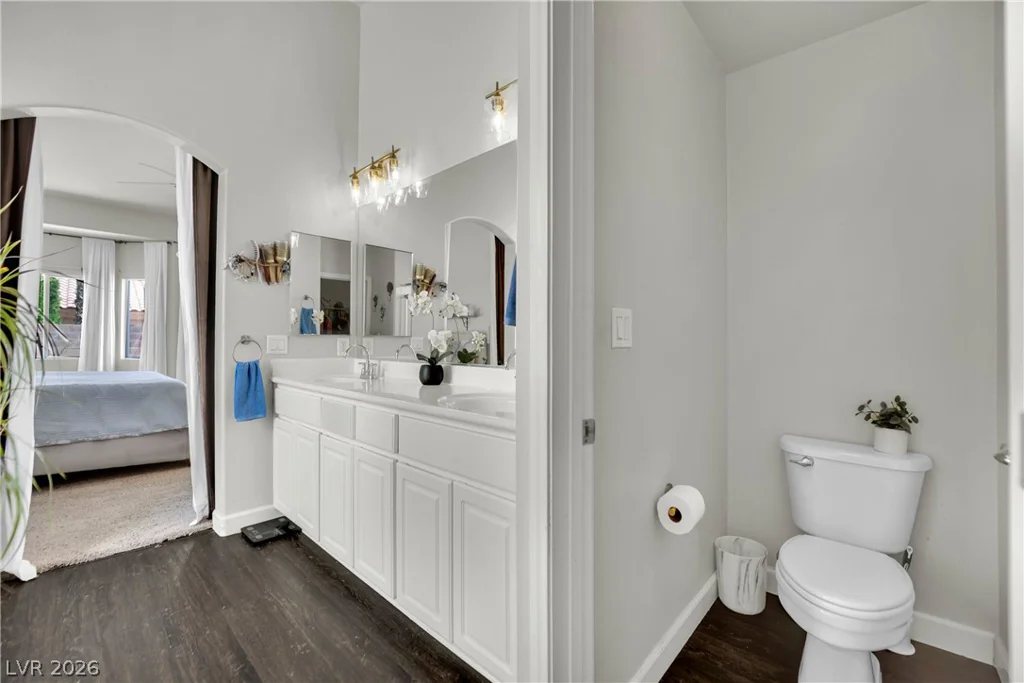 3940 Genoa, Las Vegas, NV 89141