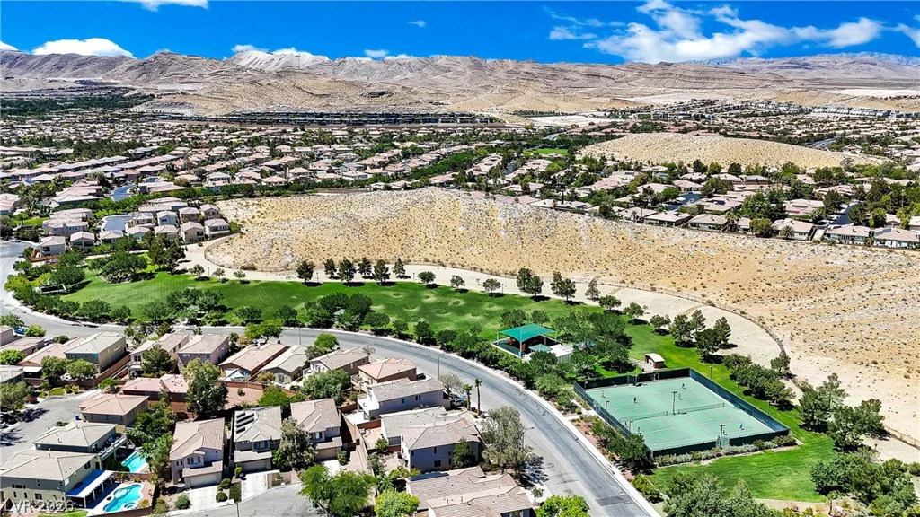 3940 Genoa, Las Vegas, NV 89141