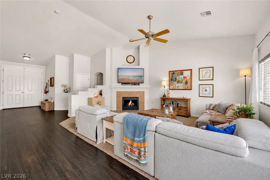 3940 Genoa, Las Vegas, NV 89141