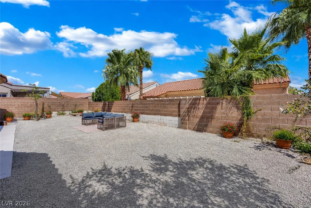 3940 Genoa, Las Vegas, NV 89141