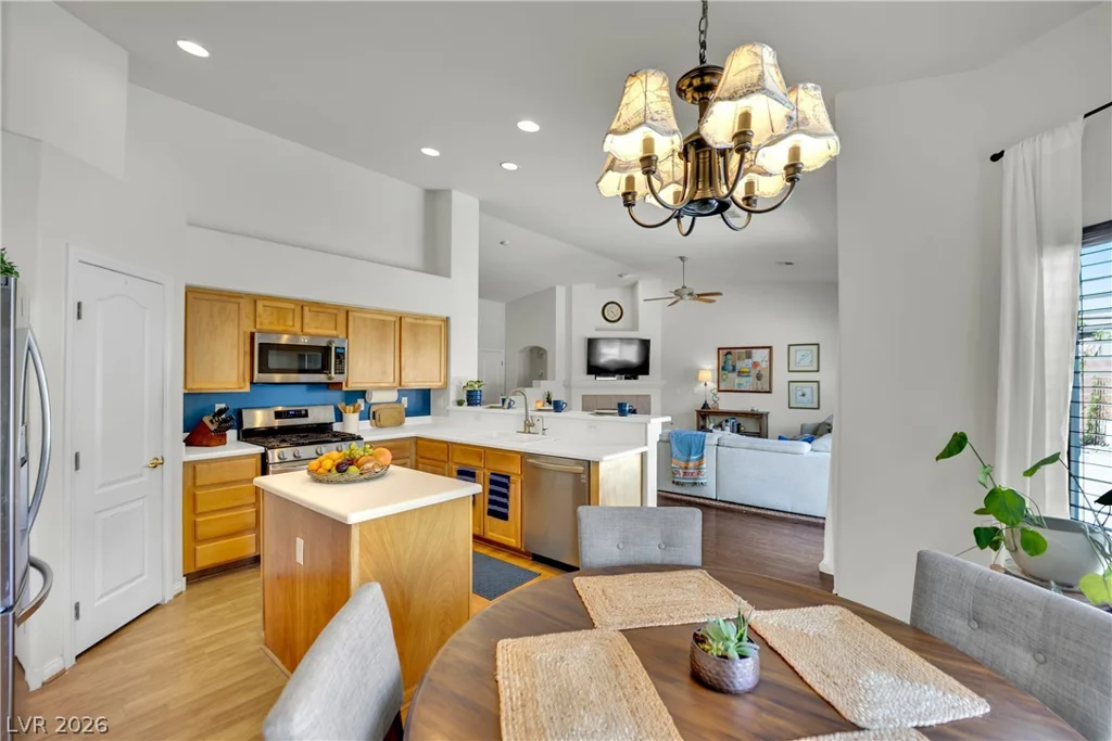 3940 Genoa, Las Vegas, NV 89141