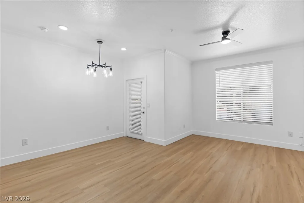 4400 Jones, Las Vegas, NV 89103
