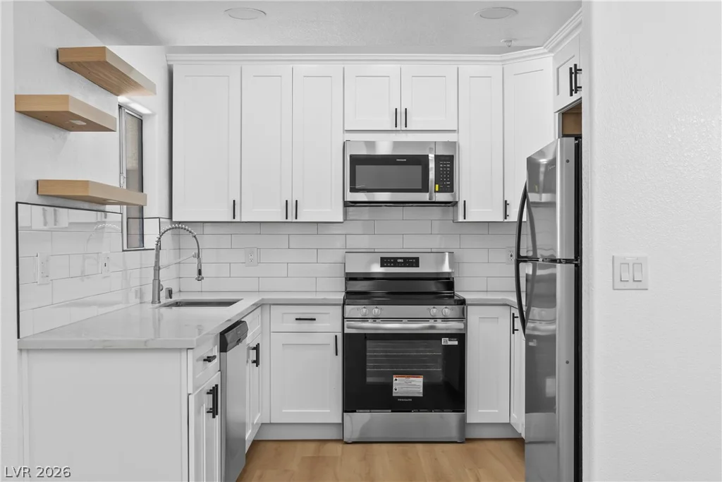 4400 Jones, Las Vegas, NV 89103