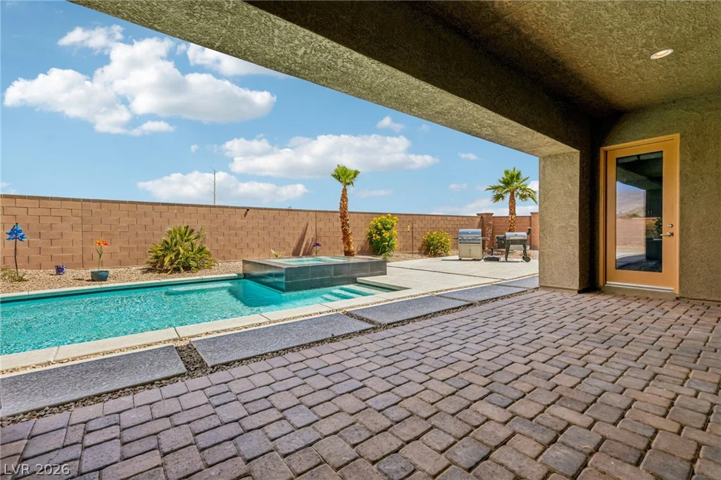 8785 Helena, Las Vegas, NV 89129