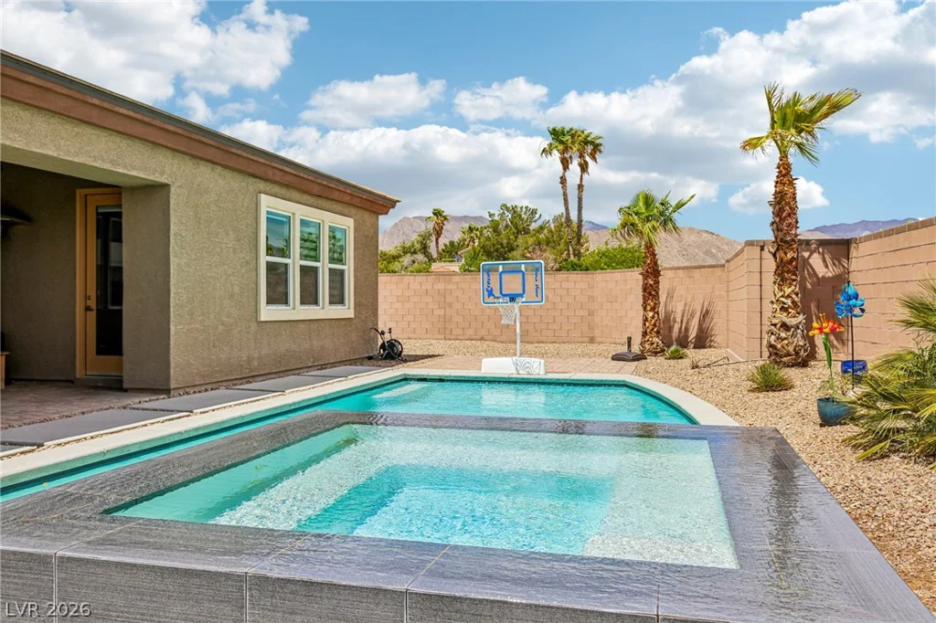 8785 Helena, Las Vegas, NV 89129