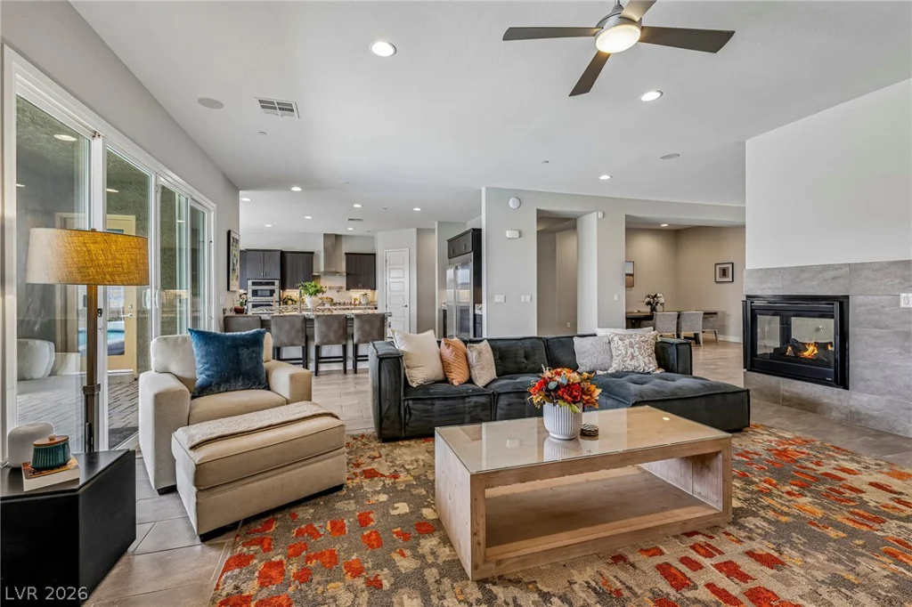 8785 Helena, Las Vegas, NV 89129